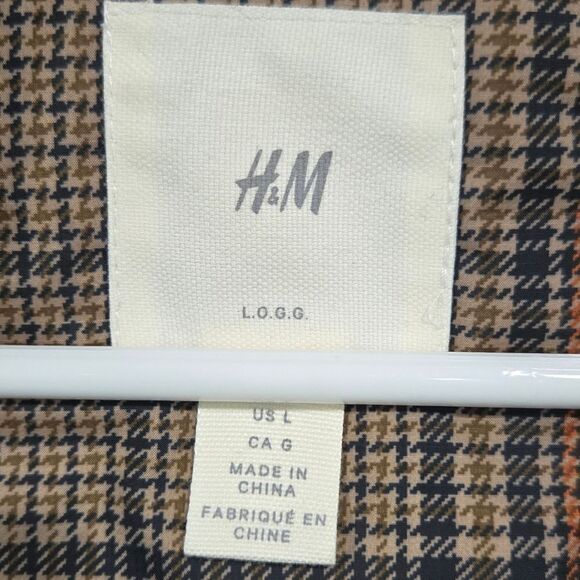 🐢 H&M Men's Size L Windbreaker Waterproof. Like New. - Picture 13 of 17